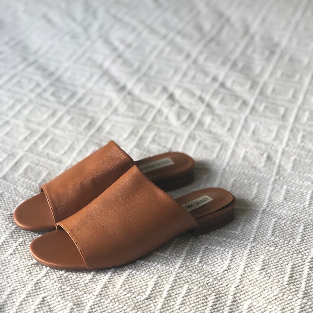 NWOT Steve Madden Brown Leather Mule Sandal